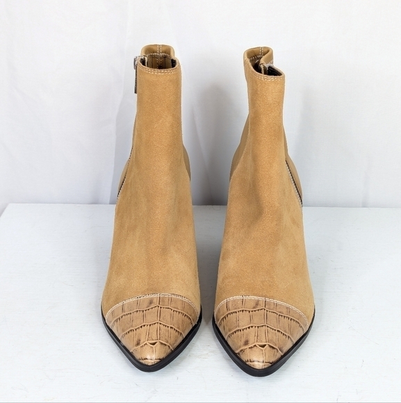 Donald Pliner Waldon Leather Snakeskin Pointed Ankle Booties - Picture 4 of 7